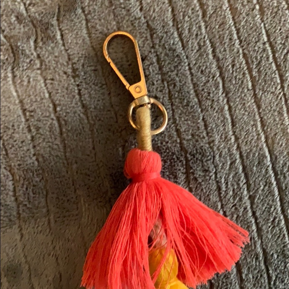 Macrame Style Key Chain never used - Picture 2 of 2